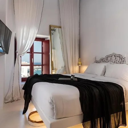 The Townhouse Mykonos فندق 5*