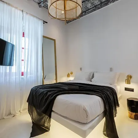 The Townhouse Mykonos Hotel 5*