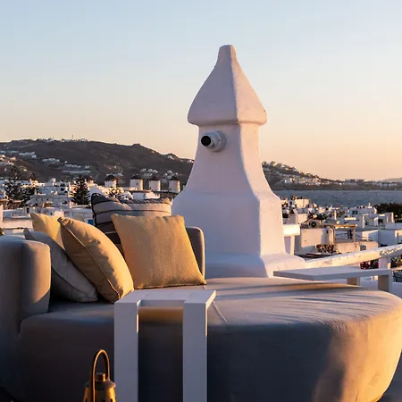 The Townhouse Mykonos فندق
