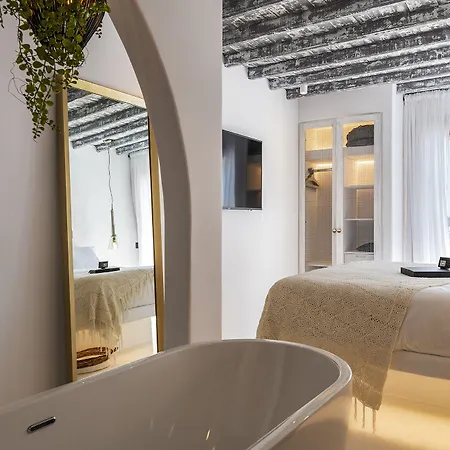 The Townhouse Mykonos 5*