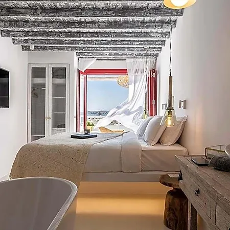 The Townhouse Mykonos فندق 5*