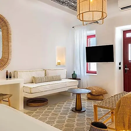 The Townhouse Mykonos فندق