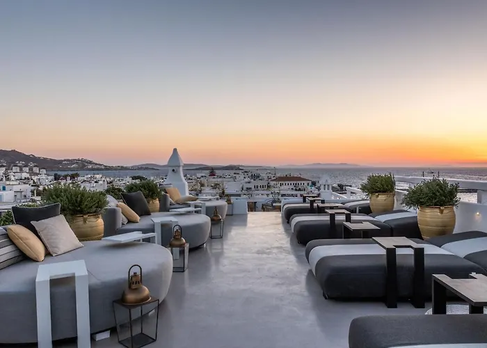 The Townhouse Mykonos فندق